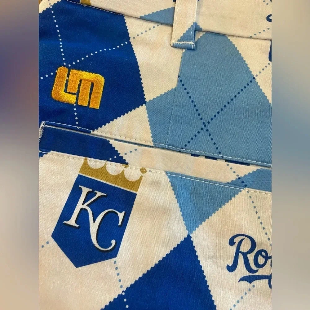 LOUDMOUTH KANSAS CITY ROYALS Men’s Shorts Genuine MLB Merchandise Size 34‎